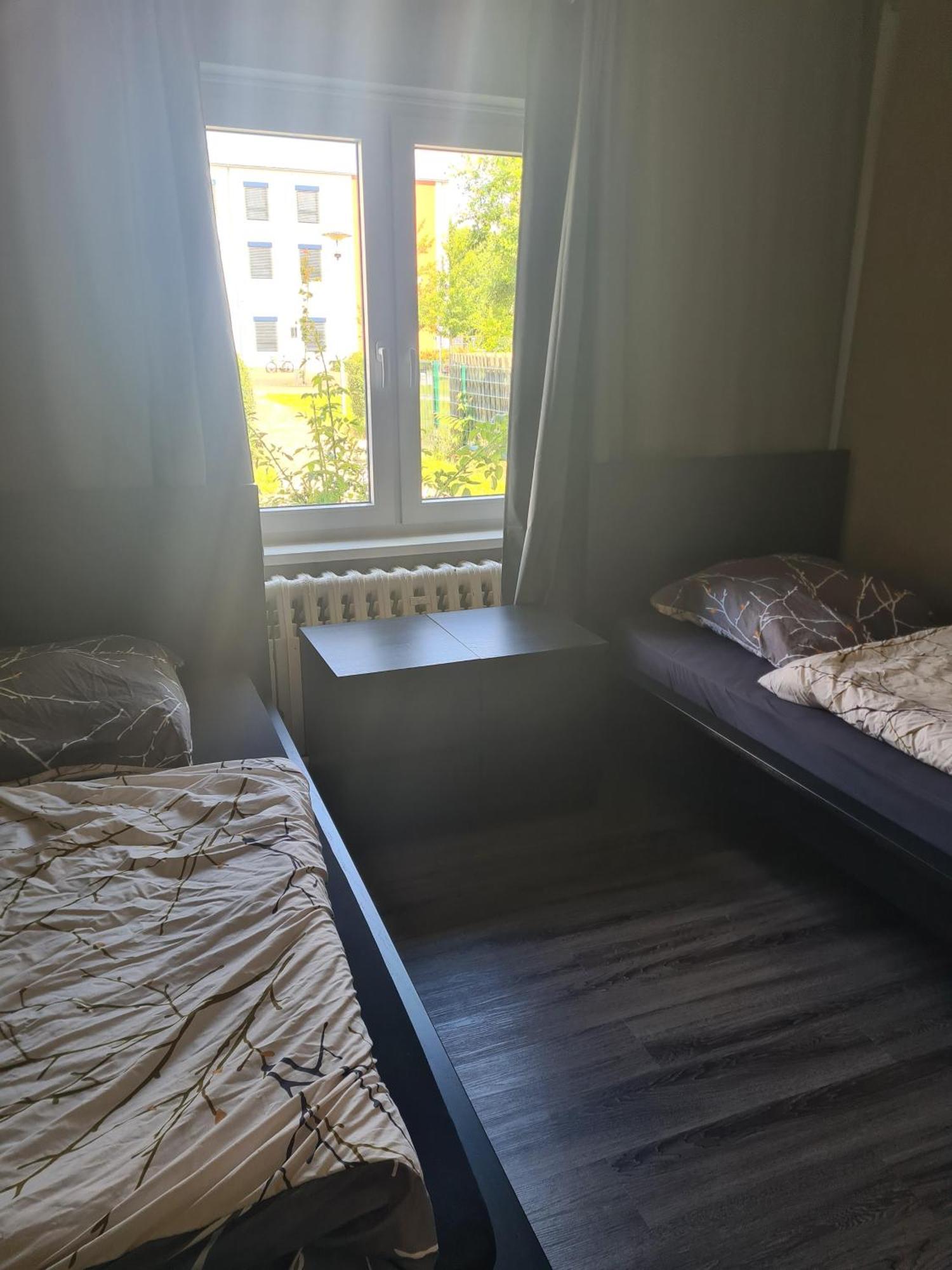 M&R Motel Росток Екстериор снимка