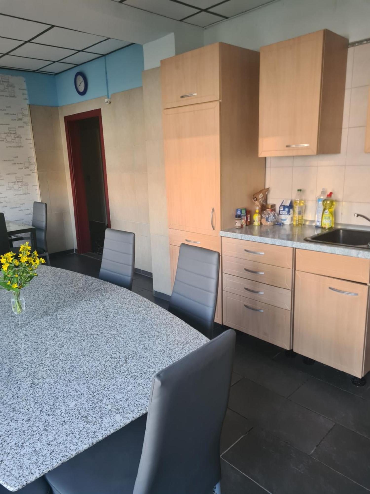 M&R Motel Росток Екстериор снимка
